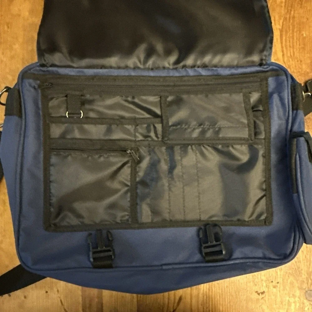 VTG Walmart Brand Messenger Bag Laptop Case Blue Multiple Pockets